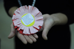 235765124